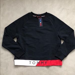 Tommy Hilfiger sweater